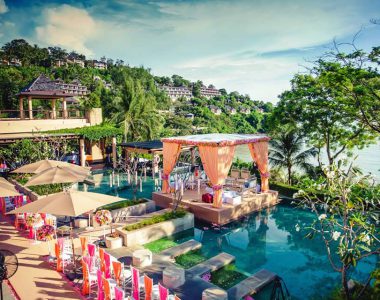 hindu-wedding-with-glittering-gold-elements-and-a-gorgeous-bride-held-in-phuket-thailand-shades-photography-india-33