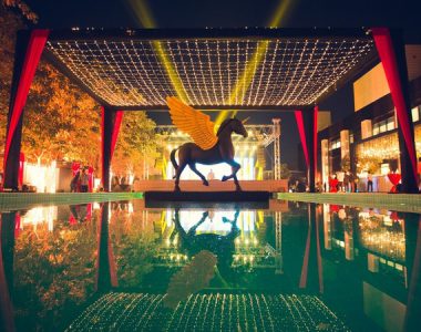 sangeet-decor-pool-decor-wedding-decor-ideas-beautiful-sangeet-decor-ideas